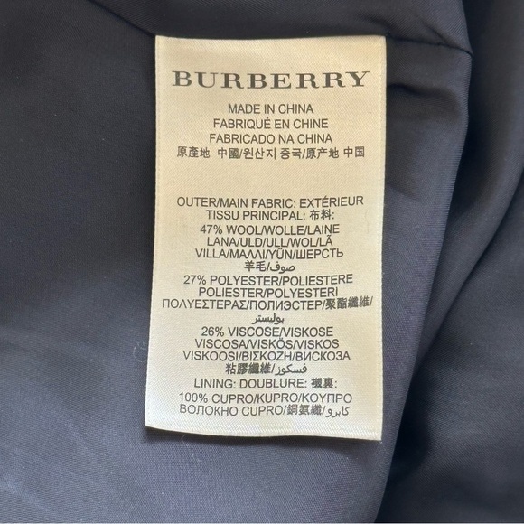 Burberry skirt - Picture 3 of 4